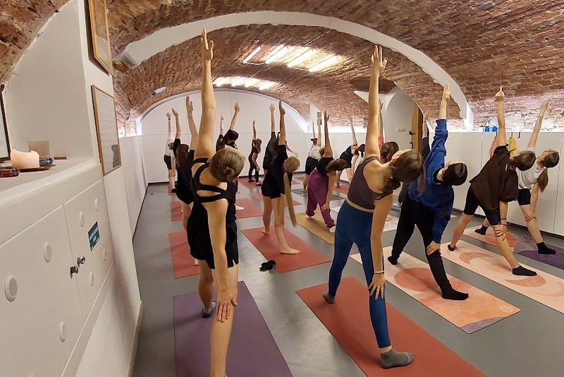 YOGASPACE - Yoga in Prague foto 1