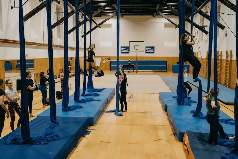 AirGym - kurzy závěsné akrobacie foto 1
