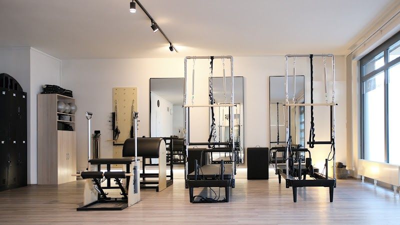 aeva pilates studio foto 1