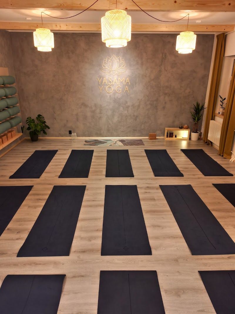 Yasama Yoga foto 1