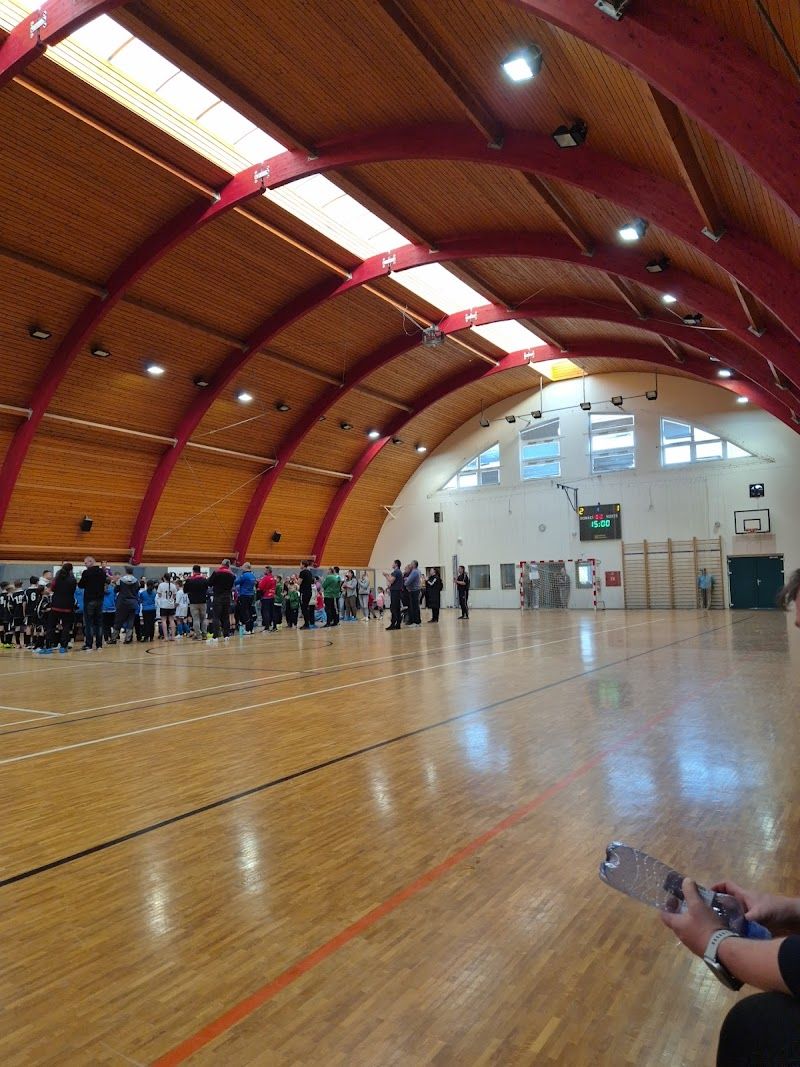 Fitness centrum Hala Lužice foto 1