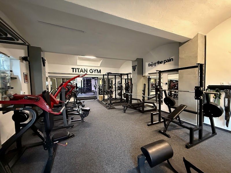 TITAN GYM foto 2