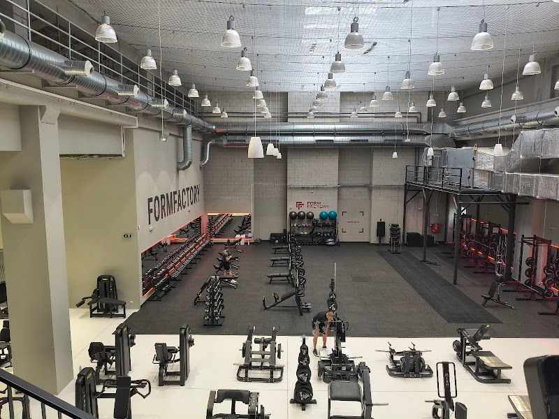 FORM FACTORY fitness center - Kolbenova foto 1