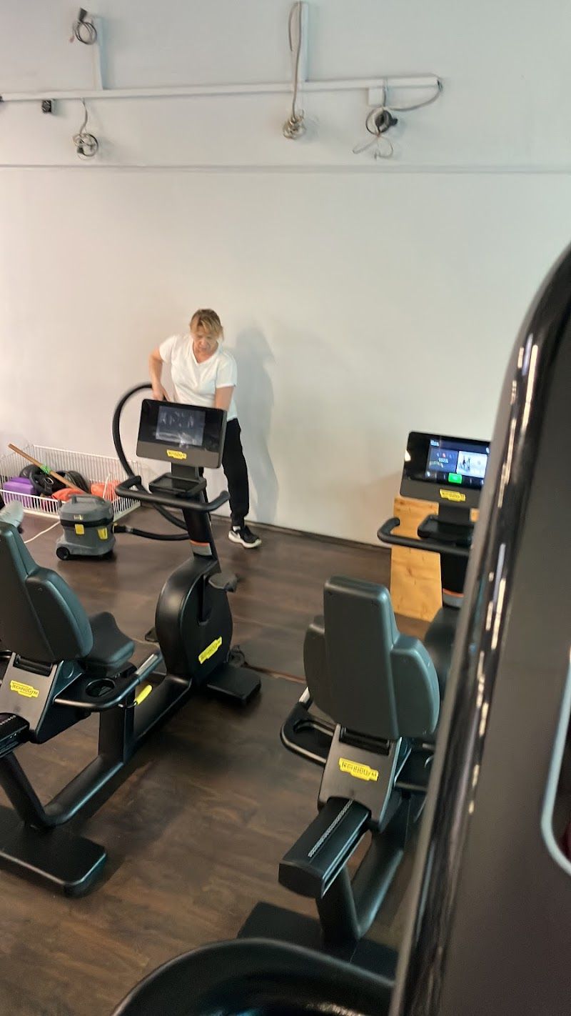 FORM FACTORY fitness center - Zličín foto 1
