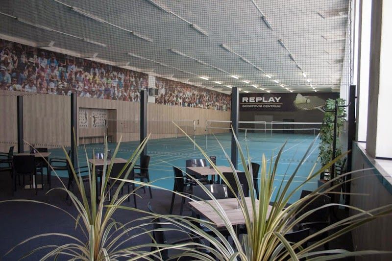 REPLAY sportovní centrum foto 1