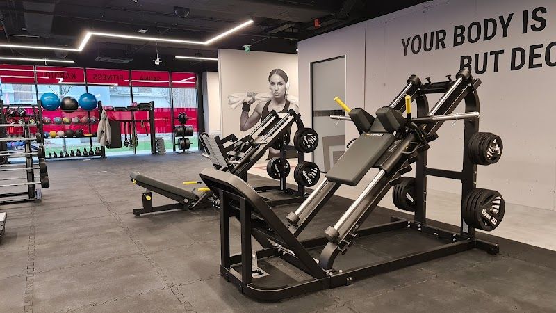 FORM FACTORY fitness center - Vlněna foto 2