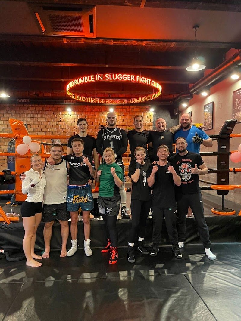 Slugger fight club foto 2