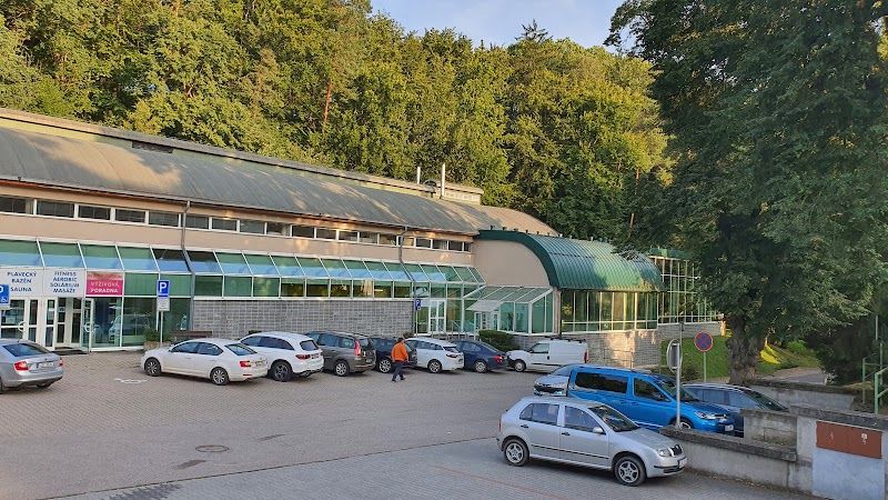 Kotlina Sportovní areál foto 2